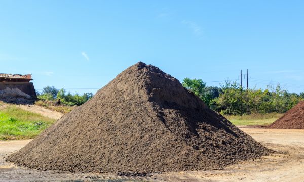 Black Dirt Delivery in Jackson